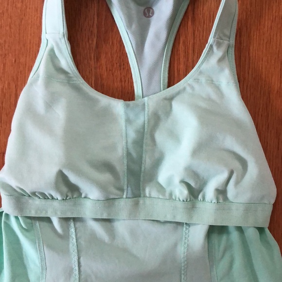 Lululemon Raceback Mint Green Build in Bra Tank - Picture 8 of 12